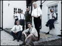 MORGEN, SAMSTAG 5. OKTOBER 2013 IN EXTREMO AUTOGRAMMSTUNDE AB 17 UHR, DIE GANZE BAND IST ANWESEND!