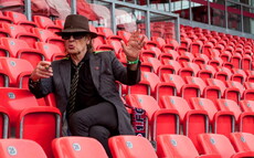 22.05.2016: DER ROCKPAPST SEGNET DAS FRANKENSTADION AM VORABEND DES RELEGATIONS-ENDSPIELS
